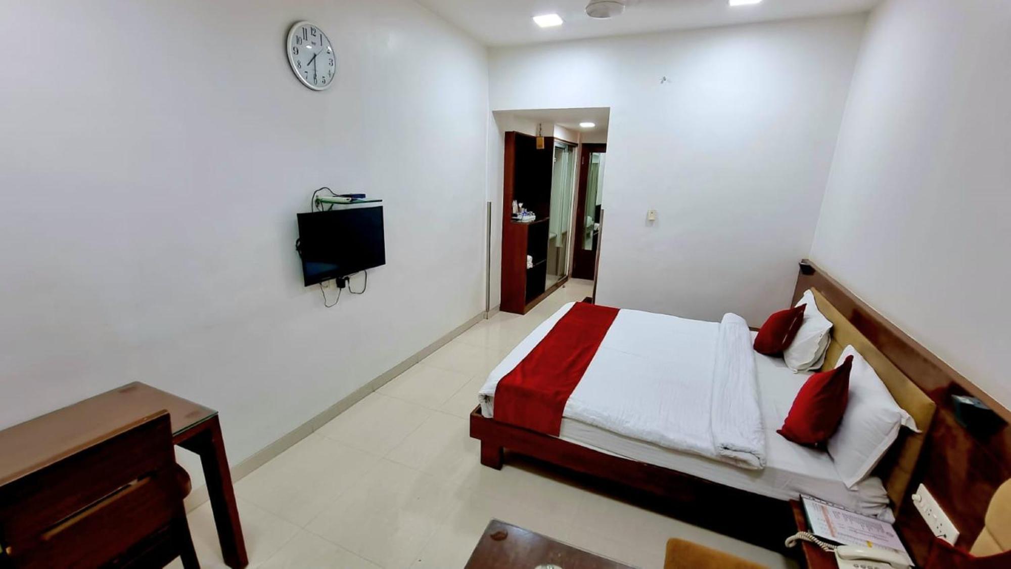 Hotel Raviraj, Chhatrapati Sambhaji Nagar 아우랑가바드 외부 사진